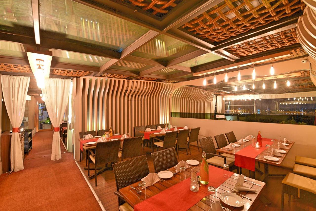 Hotel Surya Plaza Кота Екстер'єр фото