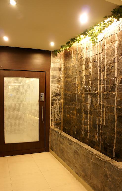 Hotel Surya Plaza Кота Екстер'єр фото