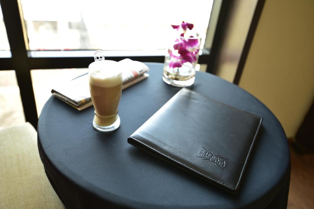 Hotel Surya Plaza Кота Екстер'єр фото